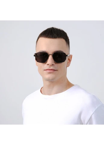 Сонцезахисні окуляри з поляризацією Фешн-класика чоловічі 746-909 LuckyLOOK 746-909М (325817959)