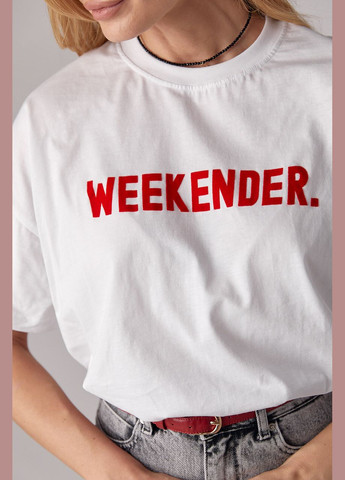 Белая летняя трикотажная футболка с надписью weekender Lurex