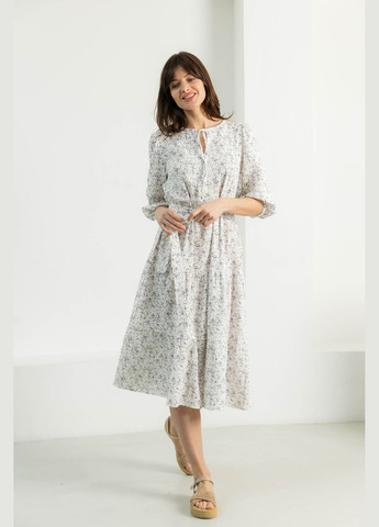 Молочное повседневный платье Seventeen с цветочным принтом