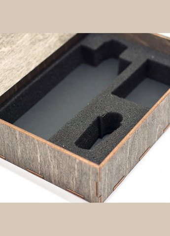 Комплект Зажигалка Viking Warrior Design 29871 + Подарочная упаковка + Бензин + Кремни Zippo (316518012)