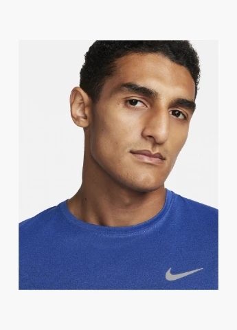 Синяя футболка мужская miler dri-fit uv short-sleeve running top blue dv9315-481 Nike
