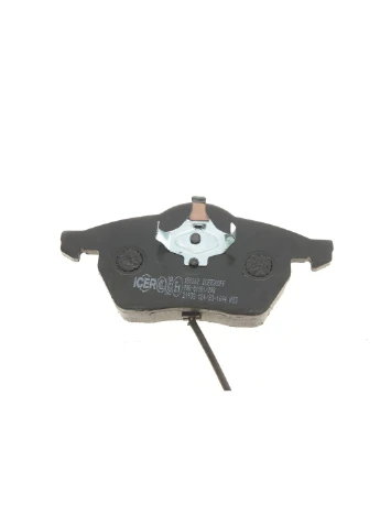 Колодки гальмівні (передні) Audi A4/A6 95-09/Skoda SuperB 01-08/VW Passat B5 96-05 (+датчик) 181362 UA63 No Brand (339640908)