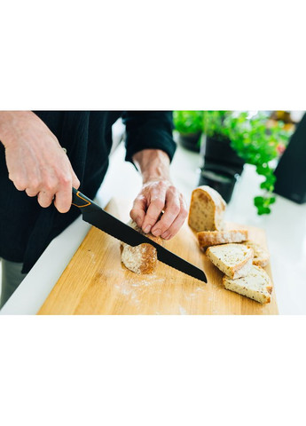 Кухонний ніж для хліба Edge, 23.4 см Fiskars (314780207)