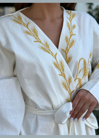 Белое женское платье с вышивкой на запах "колоски" ESQ