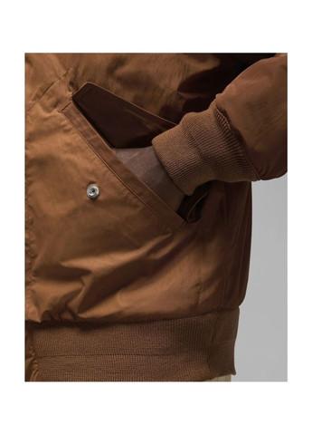 Коричнева куртка чоловіча essentials renegade jacket brown Air Jordan