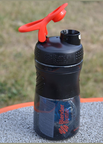 Шейкер спортивный (бутылка) BlenderBottle SportMixer Flip 20oz/590ml Black/Red Blender Bottle (316631208)