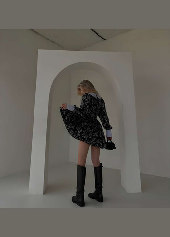 Черное женское розовое короткое платье с белым воротничком и манжетами и юбкой колокольчиком... Україна