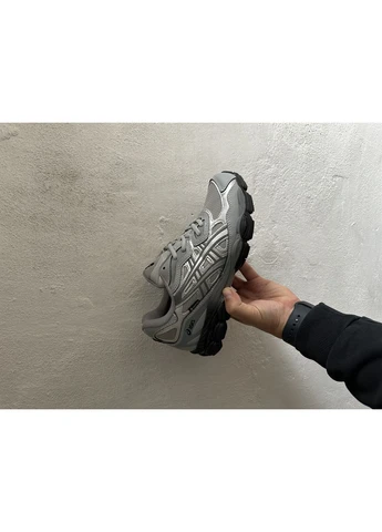 Серые демисезонные кроссовки мужские asics gel-nyc grey gore-tex асикс гель нюк серые No Brand