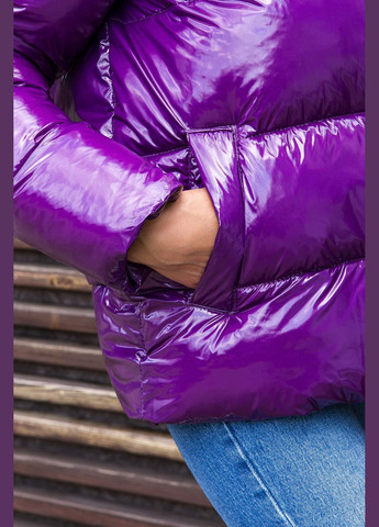 Фиолетовая зимняя куртка MN