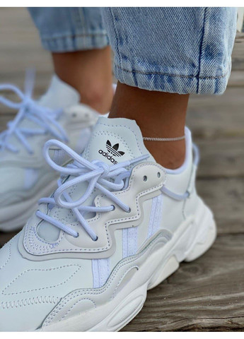 Бежевые демисезонные кроссовки мужские adidas ozweego adiprene pride white 1 адидас озвиго No Brand