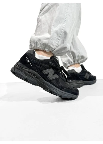 Чорні Осінні кросівки чоловічі new balance 990 triple black нью беланс 990 No Brand