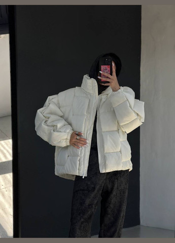 Чорна куртка тепла No Brand