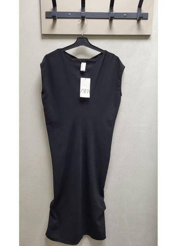 Черное платье 0264/460/800 Zara