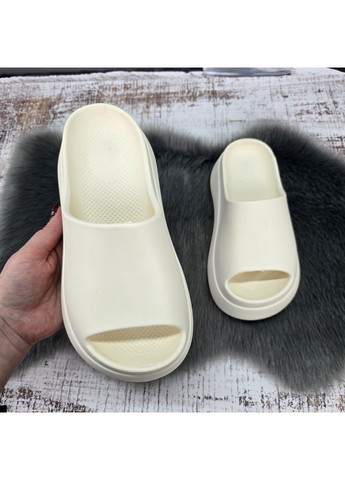 Молочные шлепанцы женские Progress