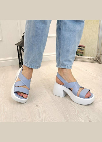 Голубые босоножки женские кожаные на широком каблуке.. 39 размер Vasha para