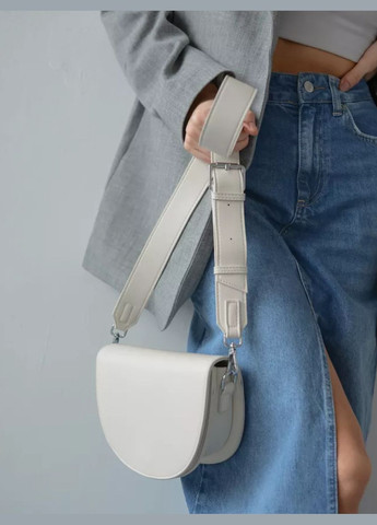 Жіноча сумка-сідло 02649 крос-боді на ремінці No Brand (344446751)