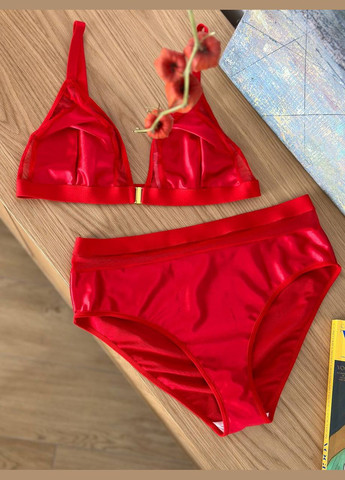 Красный демисезонный комплект белья трусики+ бюстгальтер plus size красный No Brand