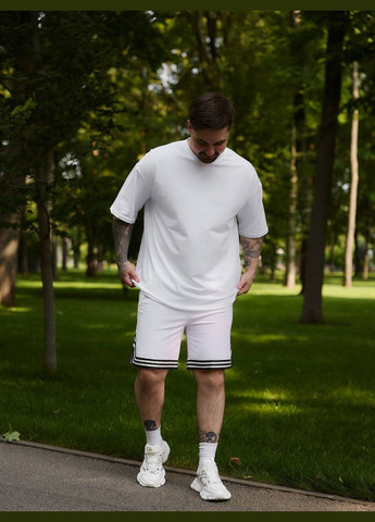 Белый летний трендовый летний комплект с лампасами с шортами No Brand