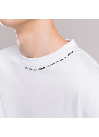 Біла стильна оверсайз футболка з надписом на горловині з коротким рукавом Vakko