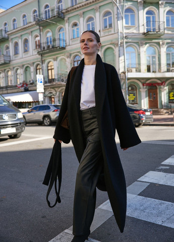 Черное Пальто-кардиган из итальянской шерсти Kohai