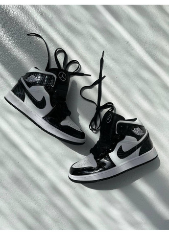 Білі Осінні кросівки чоловічі nike air jordan 1 retro high carbone fiber найк аір джордан No Brand