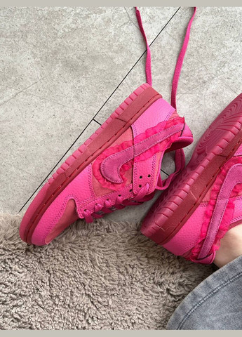 Рожеві всесезонні кросівки Vakko Nike Sb Dunk Low