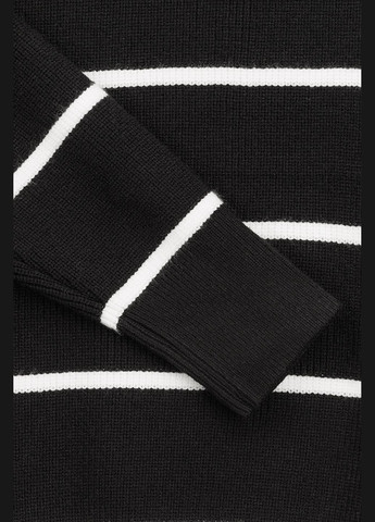 Чорно-білий зимовий светр Lizi