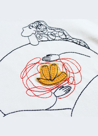 Жіноча футболка з вишивкою Надія біла Ladan — 303727204