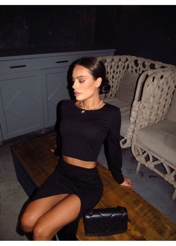 Жіночний костюм з кроп-топом і спідницею No Brand (364961310)