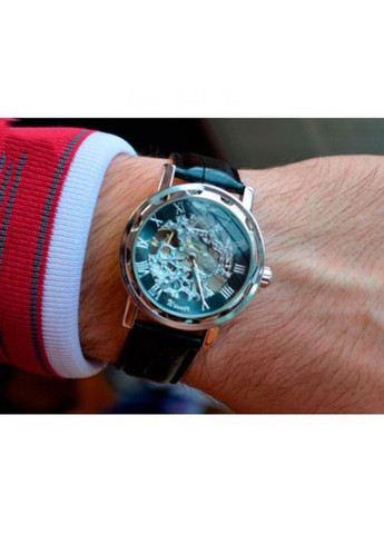 Black Winner (331601472)