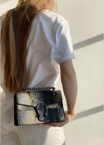 Жіноча сумка крос-боді з підковою рептилія чорна No Brand (292631134)