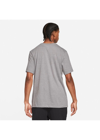 Сіра футболка чоловіча m j vtg gfx ss crew dm3221-091 Nike