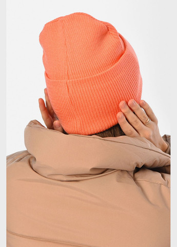 Шапка жіноча зимова однотонного коралового кольору Let's Shop (308017704)