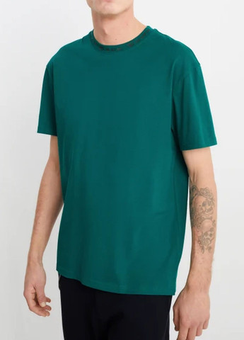 Темно-зеленая футболка C&A