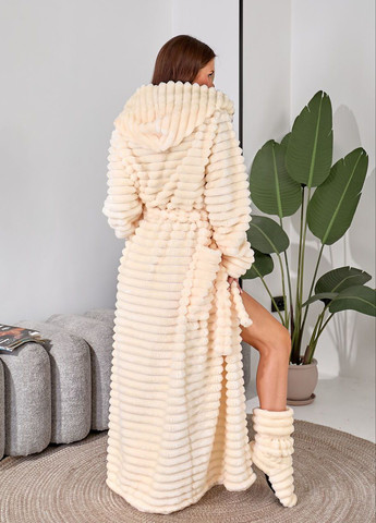 Теплый женский халат в пол с капюшоном и сапожками Selim-tekstil (371897436)