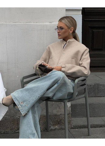 Бежеве Пальто-бомбер No Brand