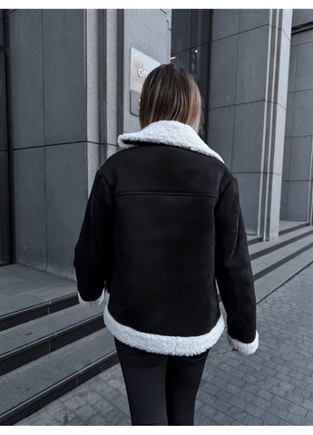Чорна демісезонна дублянка жіноча чорна 00413 No Brand