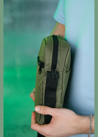 Барсетка хаки (черное лого) No Brand (325810224)