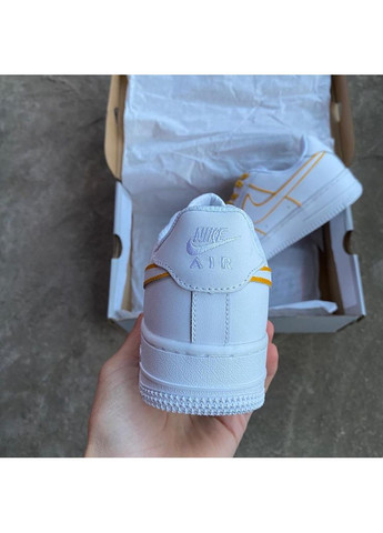 Белые демисезонные кроссовки мужские nike air force 1 white gold найк аир форс 1 премиум No Brand