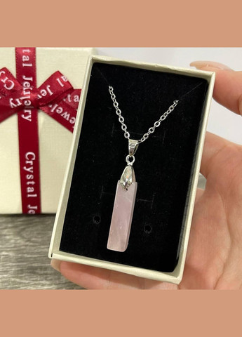 Кулон талисман с натуральным камнем кварц прямоугольной формы на цепочке в подарочной коробочке No Brand (331291759)