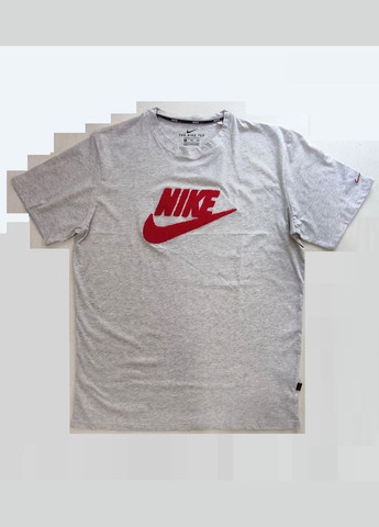 Сіра футболка сіра Nike