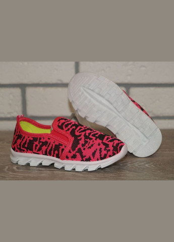 Розовые слипоны для девочки розовые No Brand с белой подошвой