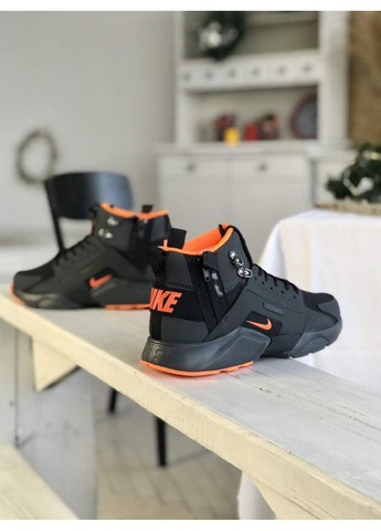 Черные демисезонные кроссовки мужские nike air huarache black orange найк аир No Brand