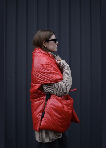 Жилетка "RougeLove" з відстібним капюшоном HOCHUSOBITAKE (316134657)