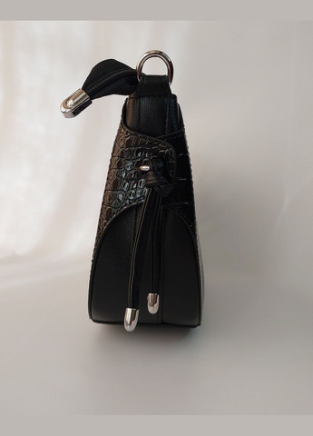 Сумка жіноча на плече мала чорна лакована з тисненням під рептилію Karlos Marconi (347640668)