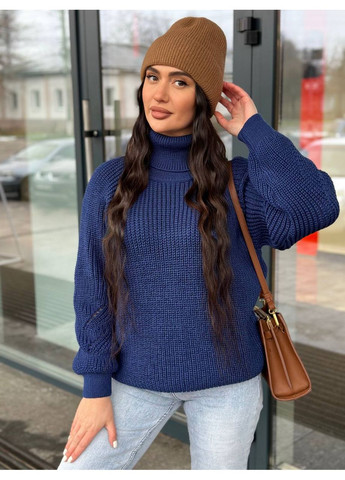 Синий зимний женский однотонный свитер с горловиной синего цвета 36209 Fashion