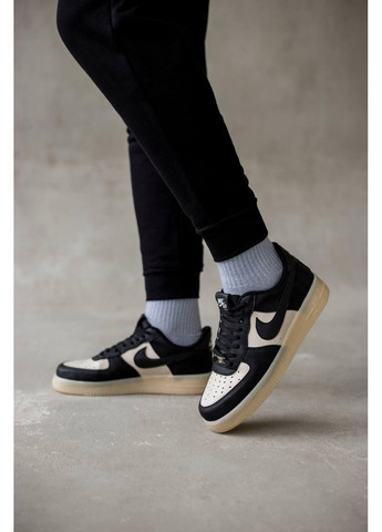 Черные демисезонные кроссовки мужские nike air force black white v2 найк аир форс 1 премиум No Brand