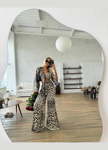 Женский костюм с леопардовым принтом софт принт No Brand (282477256)