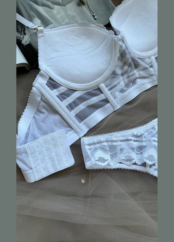 Білий комплект білизни Mandhari