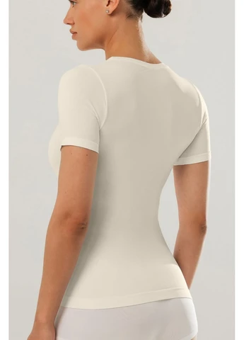 Футболка безшовна облягаюча T-Shirt Giulia — 380431889